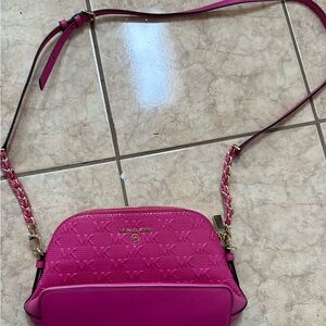 Michael Kors logo jet set large dome crossbody